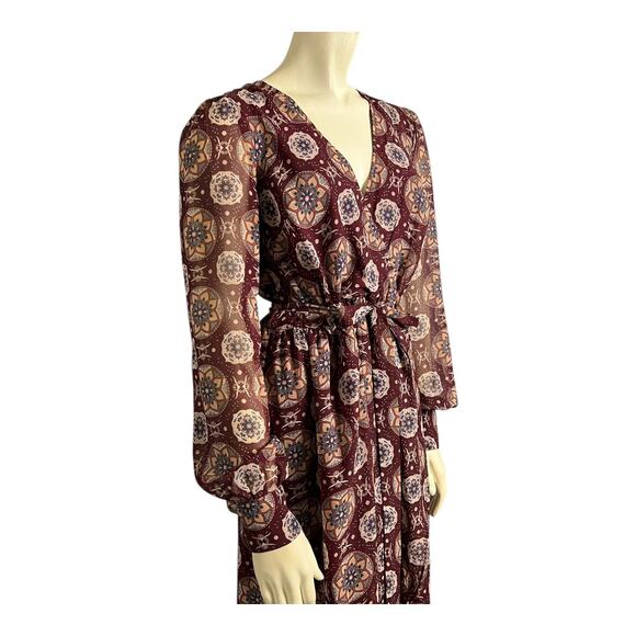 Lulus Art And Soul Print Long Sleeve Hi Low Maxi Dress Burgundy Women's S Boho - Picture 5 of 11